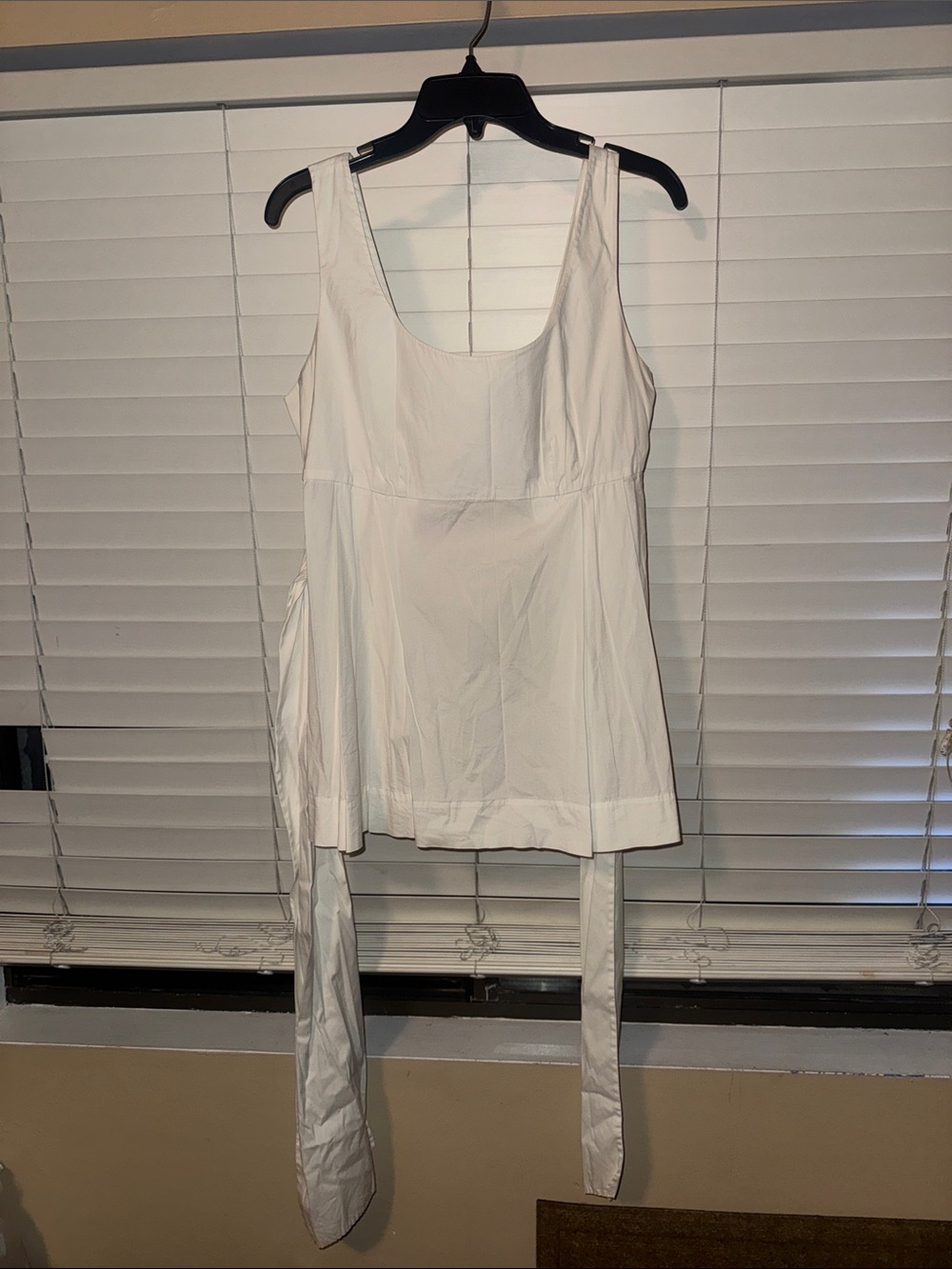 Ann Taylor White Tie-Back Sleeveless Tank